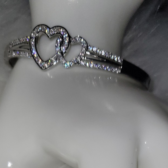 beautiful heart rhinestone bracelet - Picture 2 of 3